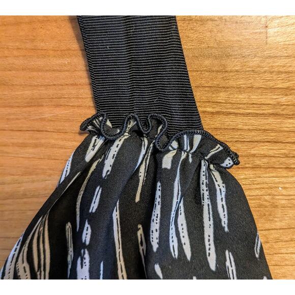 Calvin Klein Sleeveless Blouse Large Draped Neck Black Gray Flowy Career Dressy - Picture 6 of 9